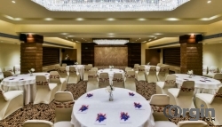 Luxury banquet hall in andheri east - Tungahotels