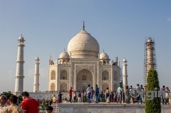 How to Select India Tour Packages?