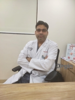 Best gastroentrologist in Bhopal - Dr. Tarun Bharadwaj
